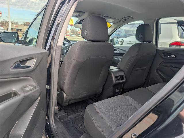Used 2022 Chevrolet Equinox LT image 16
