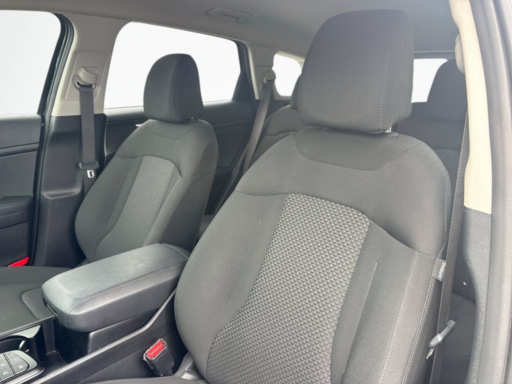 Used 2026 Kia Sportage LX w/ LX Convenience Package FWD image 41