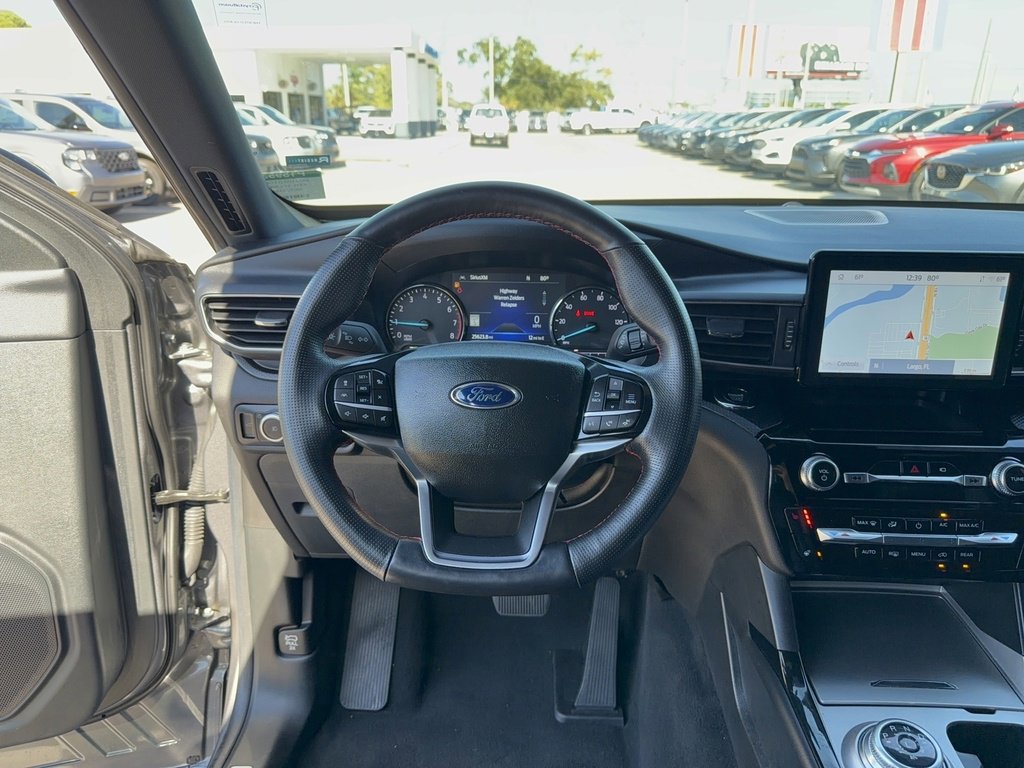 Certified 2022 Ford Explorer ST-Line w/ Class IV Trailer Tow Package image 33