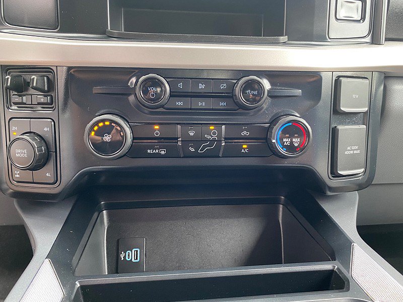 Certified 2024 Ford F250 XLT w/ Snow Plow Prep Package AWD/4WD image 39