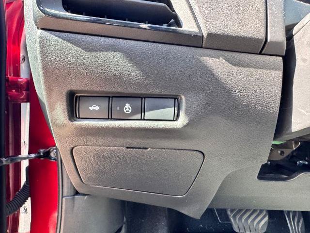Used 2026 Nissan Sentra SV w/ SV Convenience Package FWD image 18