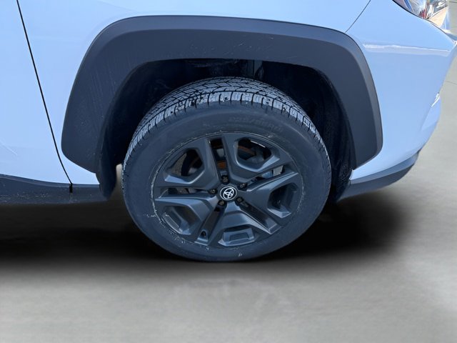 Used 2024 Toyota RAV4 Adventure AWD/4WD image 29