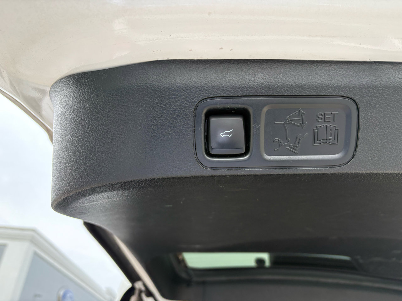 Certified 2020 Ford Expedition Platinum image 64