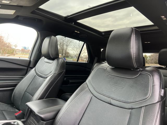 Certified 2023 Ford Explorer ST w/ Equipment Group 401A image 17