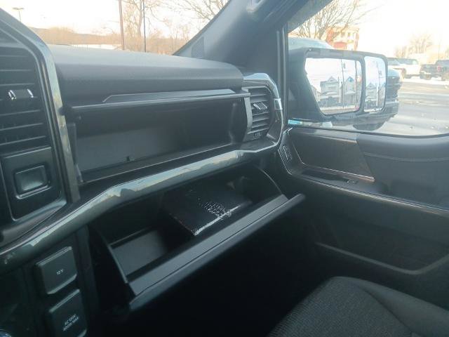 Certified 2021 Ford F150 XLT w/ Equipment Group 302A High image 40