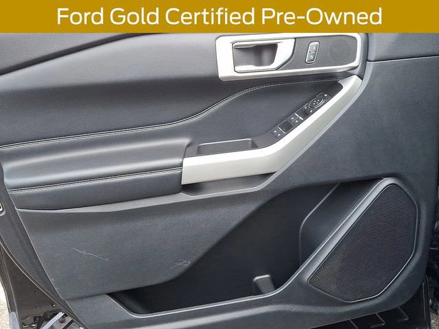 Certified 2022 Ford Explorer XLT w/ Equipment Group 202A image 16