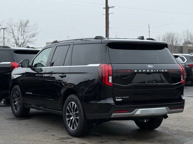 Certified 2025 Ford Expedition Platinum image 5