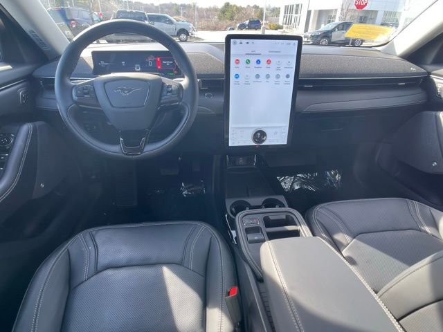 Certified 2025 Ford Mustang Mach-E Premium image 18