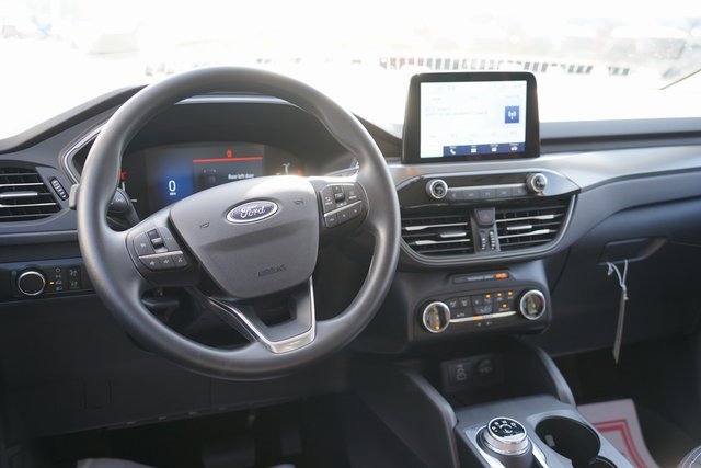 Certified 2025 Ford Escape Active image 10