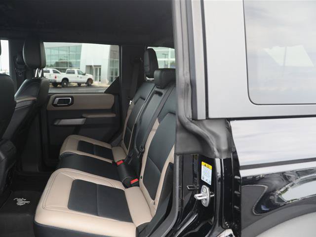 Certified 2022 Ford Bronco Wildtrak AWD/4WD image 24