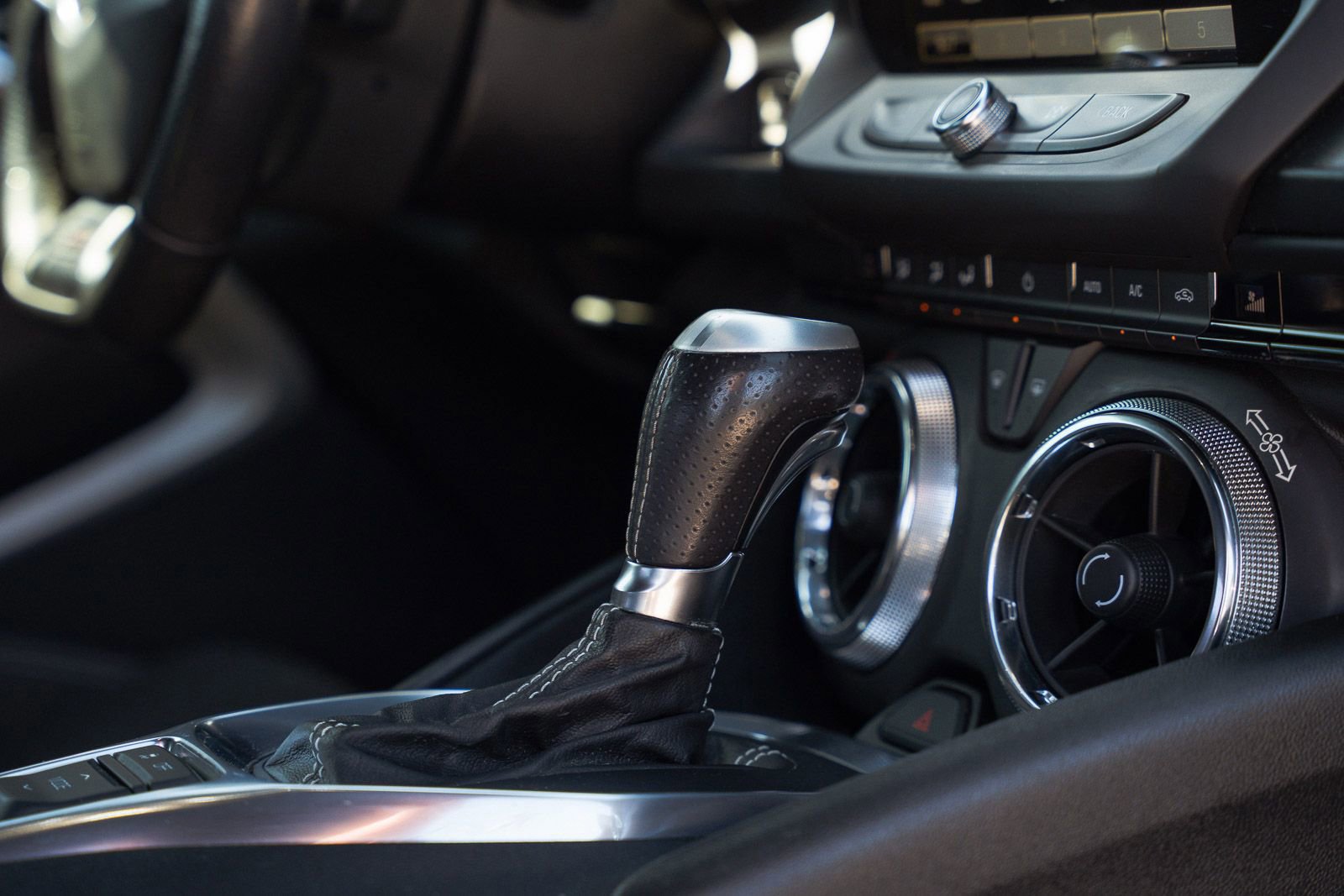 Used 2018 Chevrolet Camaro SS image 24