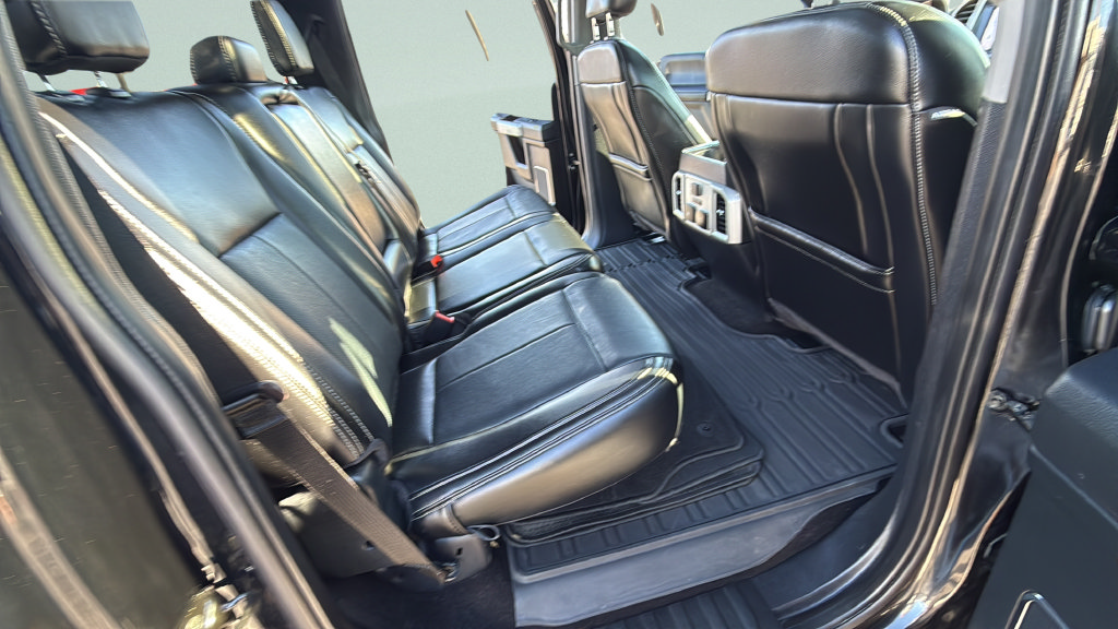 Certified 2019 Ford F150 Lariat w/ Equipment Group 502A Luxury AWD/4WD image 20