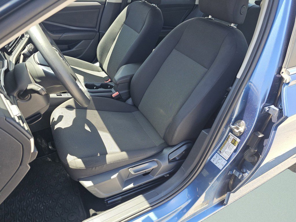 Used 2020 Volkswagen Jetta S w/ Driver Assistance Package FWD image 6