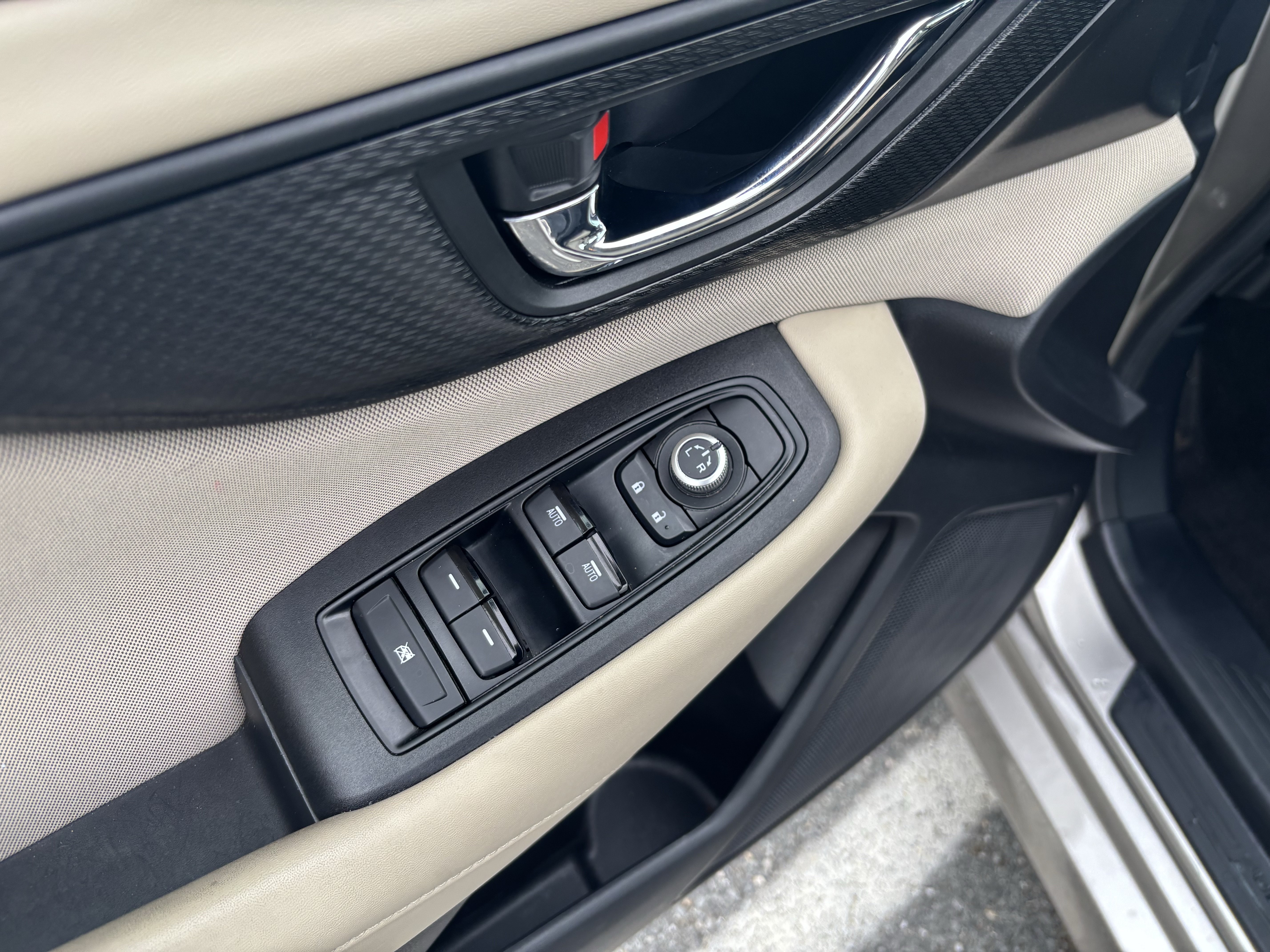 Used 2020 Subaru Legacy Premium AWD/4WD image 15