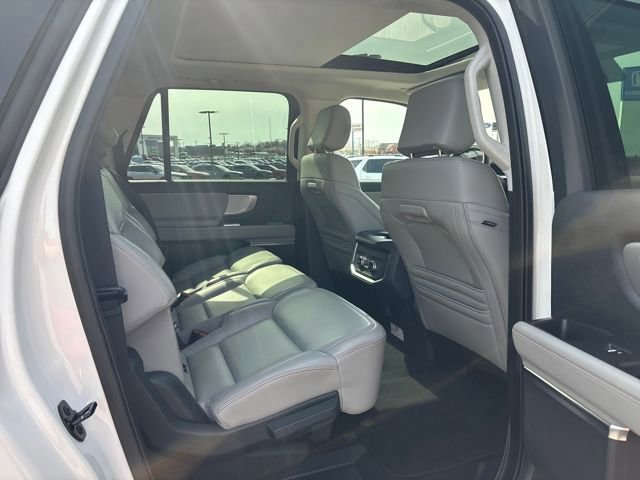 Certified 2025 Ford Expedition Max Active image 11