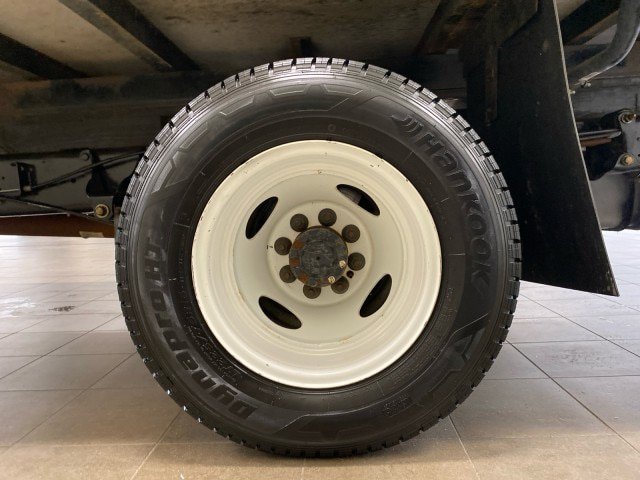 Certified 2023 Ford E-450 and Econoline 450 Super Duty w/ Power Windows & Locks Group RWD image 18