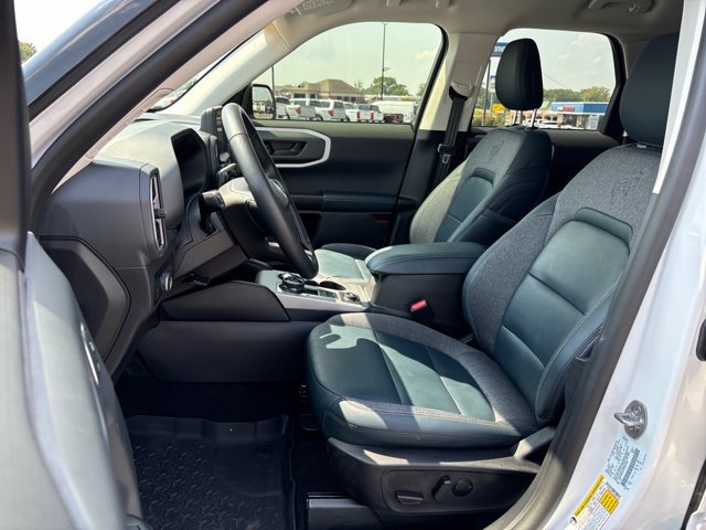 Certified 2023 Ford Bronco Sport Outer Banks w/ Tech Package AWD/4WD image 16