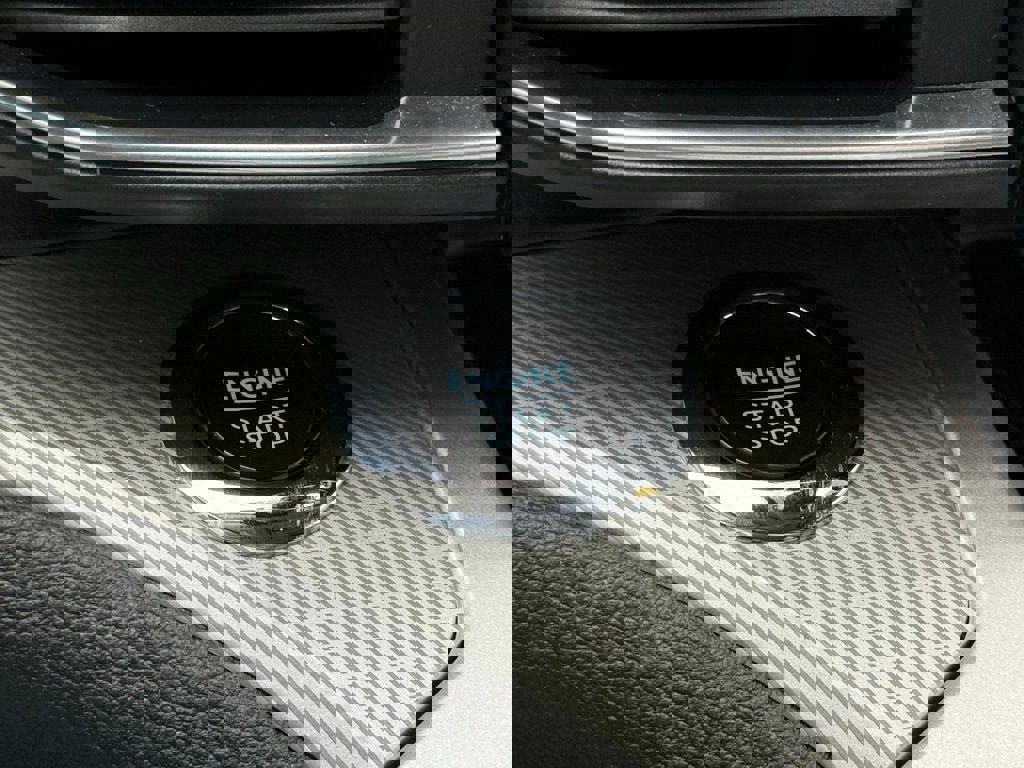 Certified 2022 Ford Explorer XLT w/ Equipment Group 202A image 37