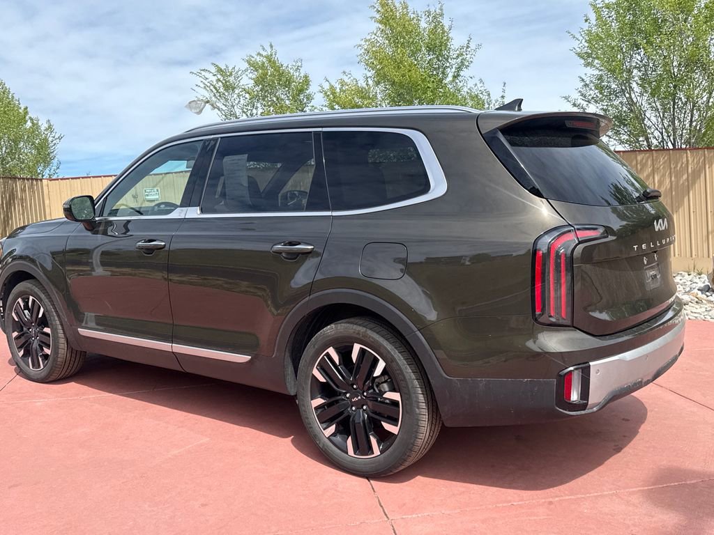 Used 2024 Kia Telluride SX Prestige AWD/4WD image 5