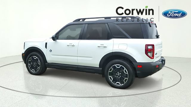 Certified 2025 Ford Bronco Sport Outer Banks w/ Outer Banks Tech Package+ AWD/4WD image 5