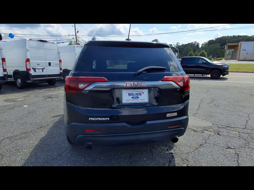 Used 2017 GMC Acadia SLE w/ Driver Alert Package I AWD/4WD image 7