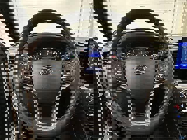 Certified 2020 Ford Explorer Limited w/ Class III Trailer Tow Package image 12