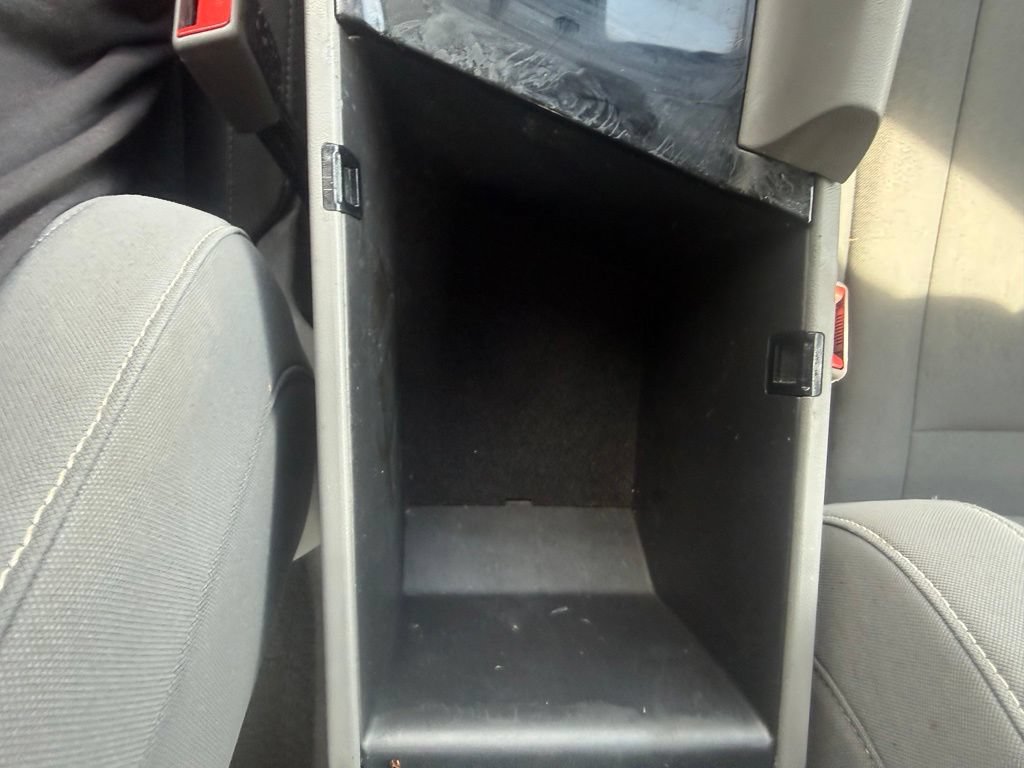 Used 2024 Hyundai Elantra SEL w/ Convenience Package FWD image 30