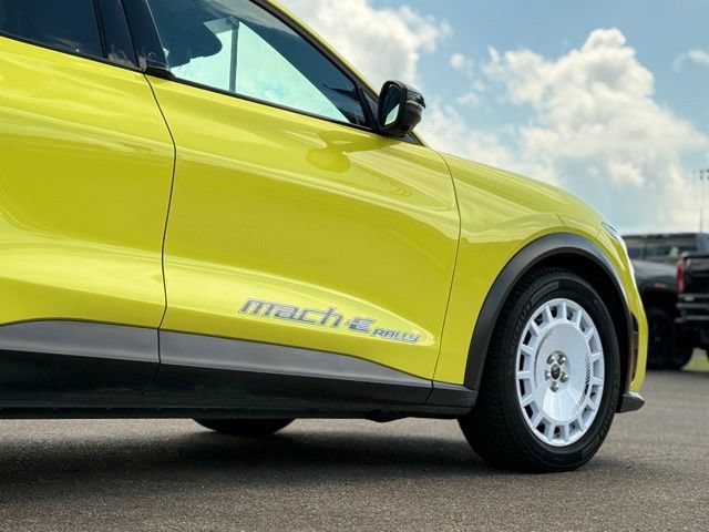 Certified 2025 Ford Mustang Mach-E GT AWD/4WD image 45