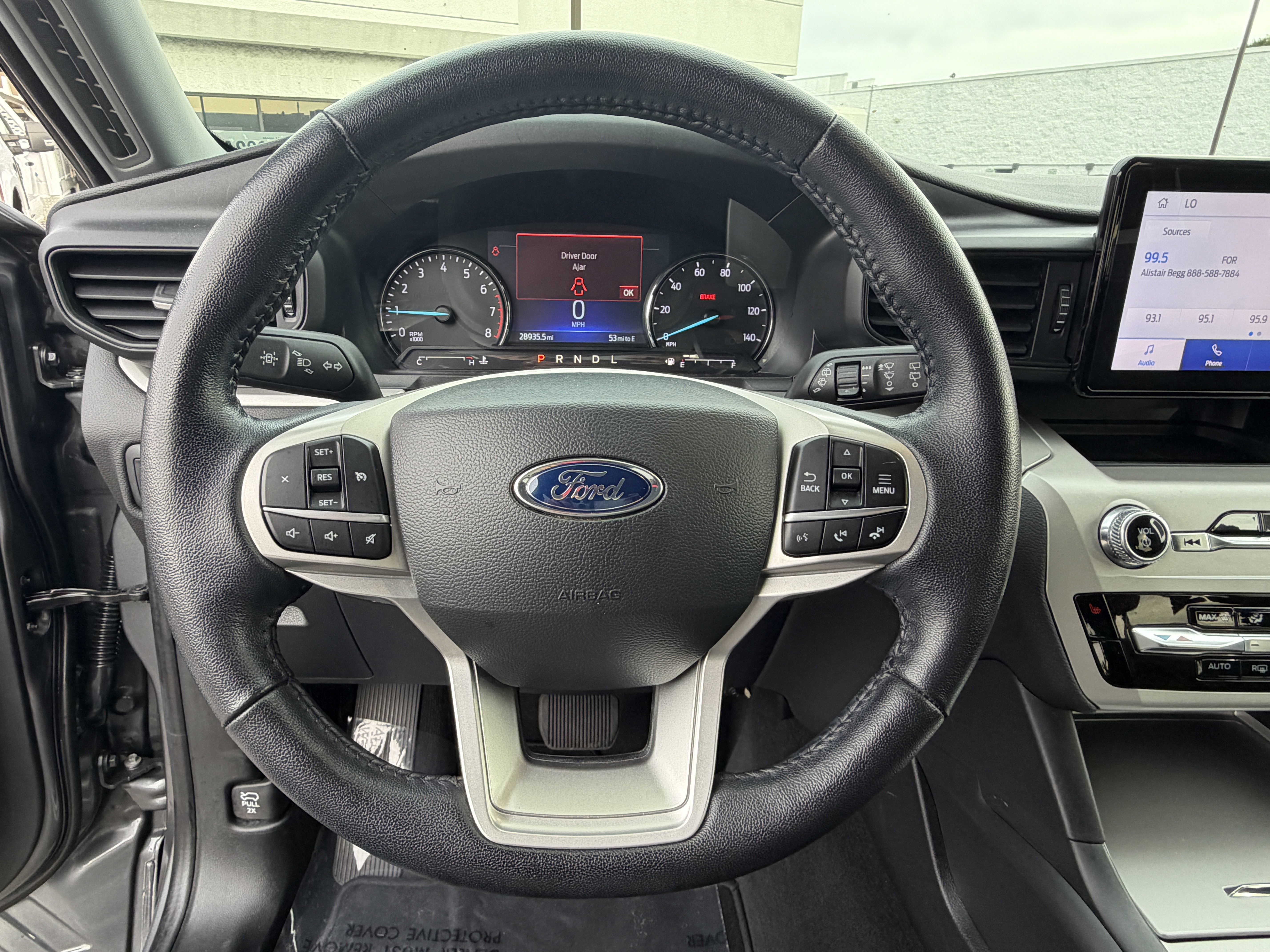Certified 2022 Ford Explorer XLT RWD image 16