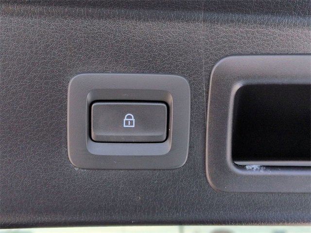 Used 2024 MAZDA CX-30 AWD 2.5 S w/ Select Sport Pkg image 18