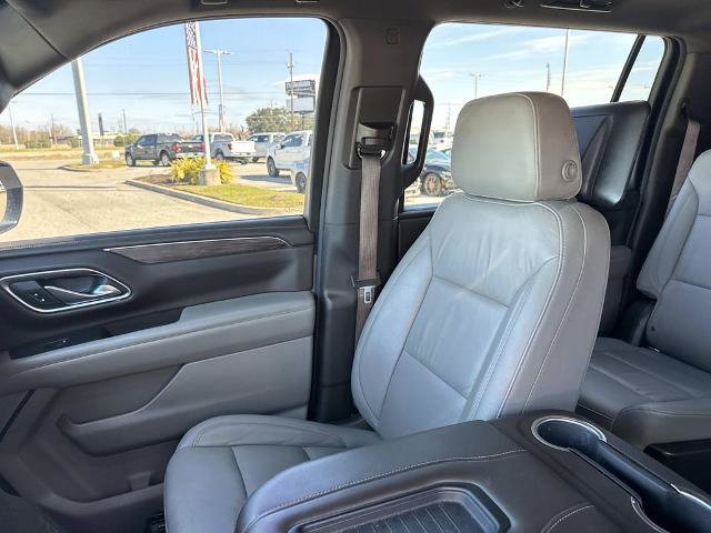 Used 2021 Chevrolet Suburban LT w/ Rear Media and Nav Package image 16