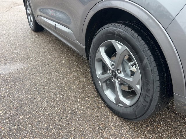 Certified 2023 Ford Escape ST-Line w/ Tech Pack #1 image 24