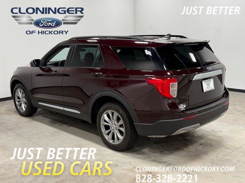 Certified 2022 Ford Explorer XLT w/ Equipment Group 202A image 9