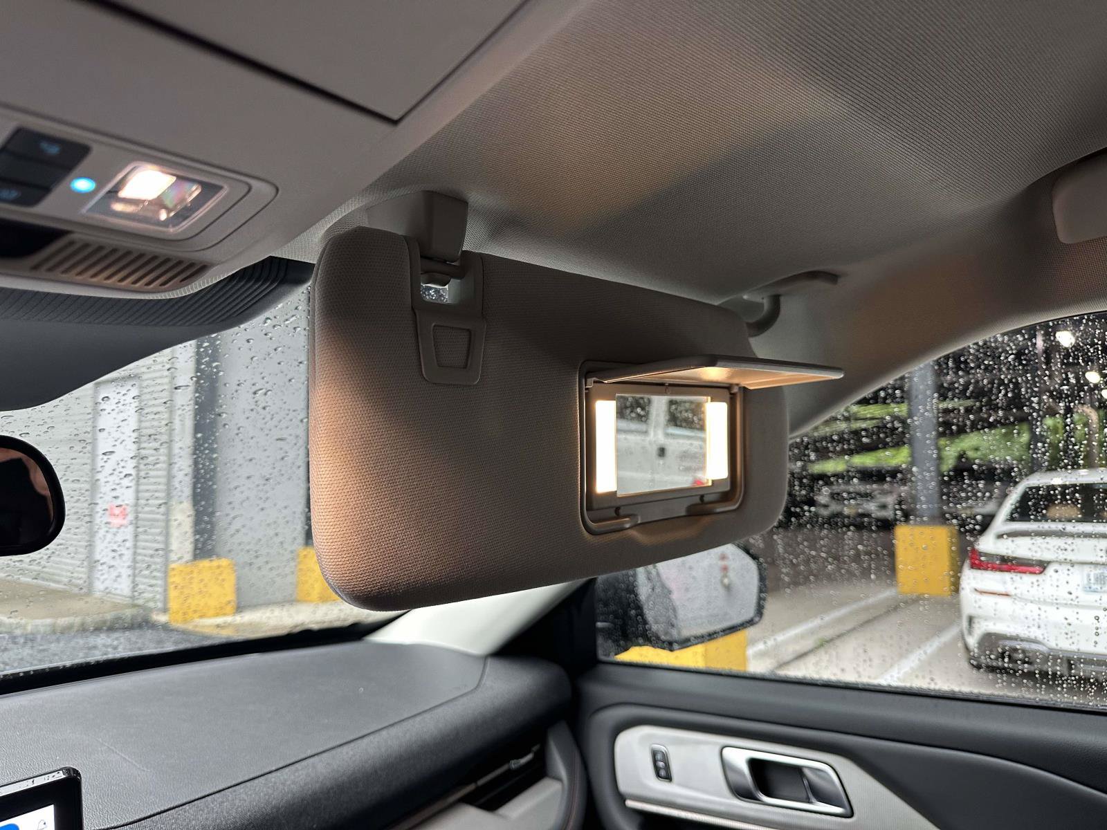 Certified 2025 Ford Explorer Active AWD/4WD image 19