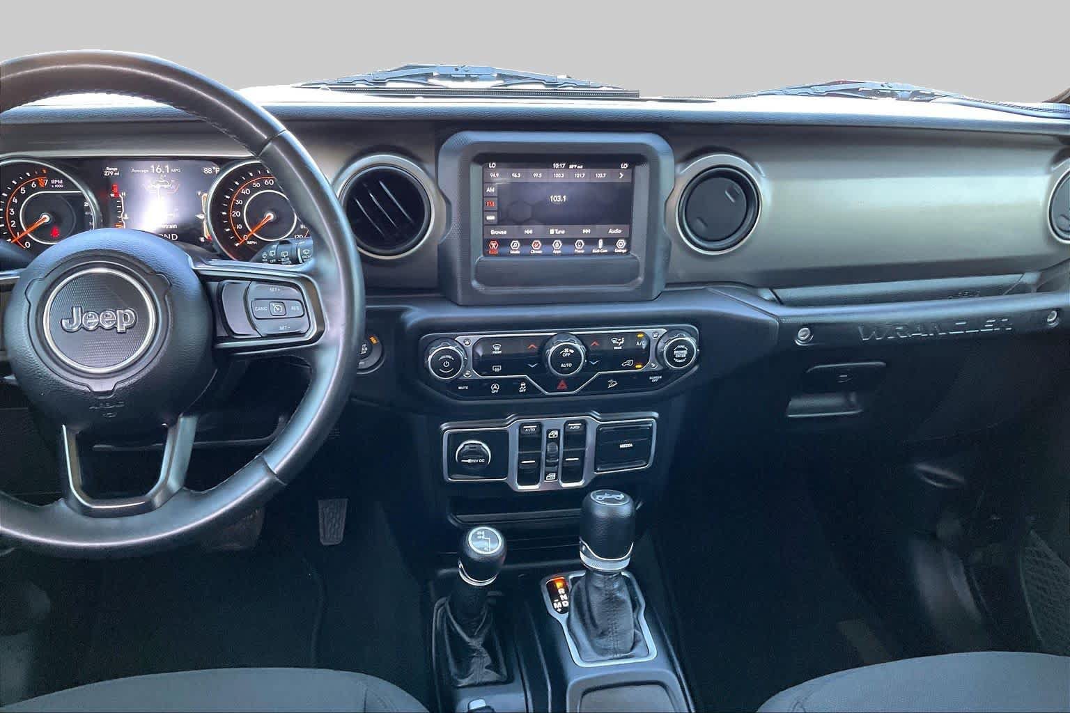 Used 2018 Jeep Wrangler Unlimited Sport S AWD/4WD image 7