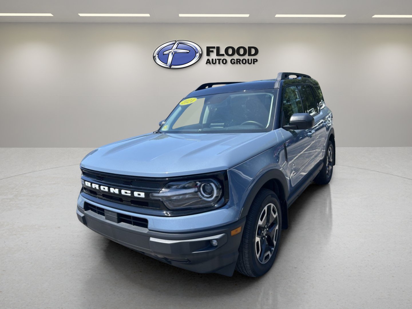 Certified 2024 Ford Bronco Sport Outer Banks w/ Tech Package AWD/4WD image 3
