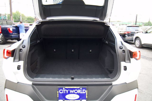 Used 2026 BMW X2 xDrive28i AWD/4WD image 29