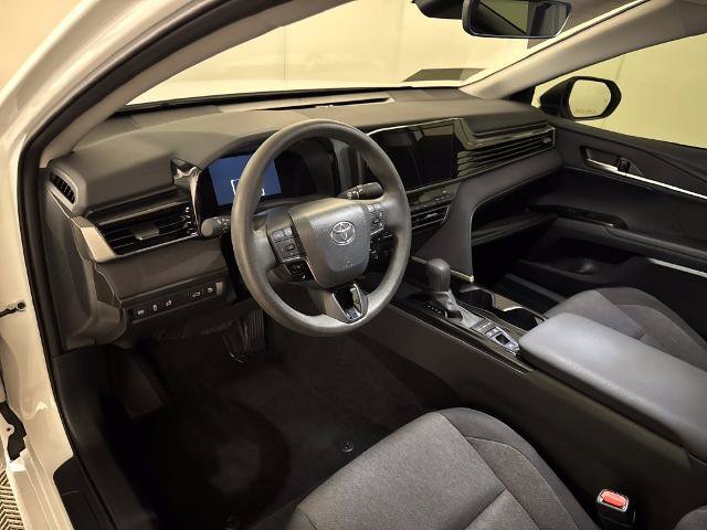 Used 2025 Toyota Camry LE w/ Convenience Package FWD image 6