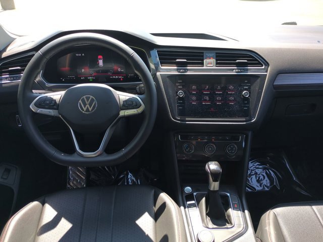 Used 2024 Volkswagen Tiguan Wolfsburg Edition w/ Panoramic Sunroof Package AWD/4WD image 34