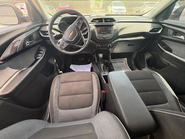 Used 2022 Chevrolet TrailBlazer LT FWD image 11