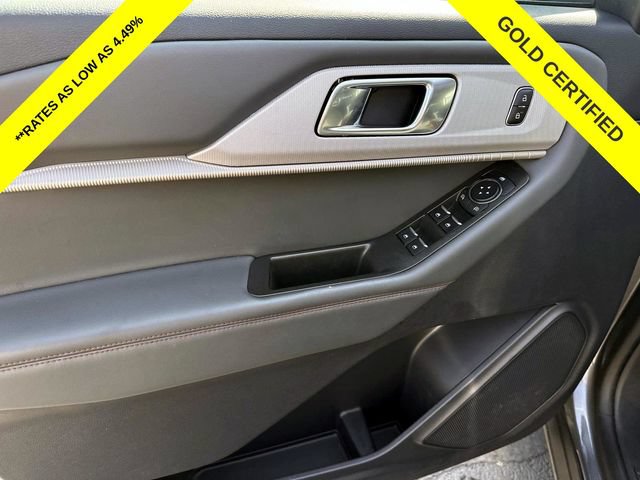 Certified 2025 Ford Explorer Active AWD/4WD image 10