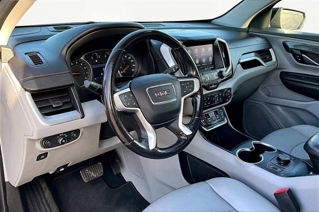 Used 2021 GMC Terrain SLT image 14