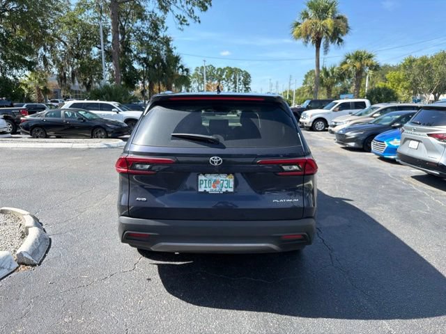 Used 2025 Toyota Grand Highlander AWD image 6