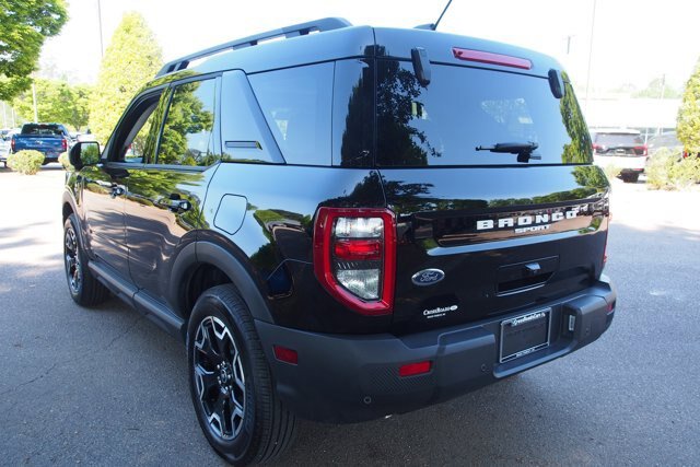 Certified 2025 Ford Bronco Sport Outer Banks w/ Outer Banks Tech Package+ AWD/4WD image 5