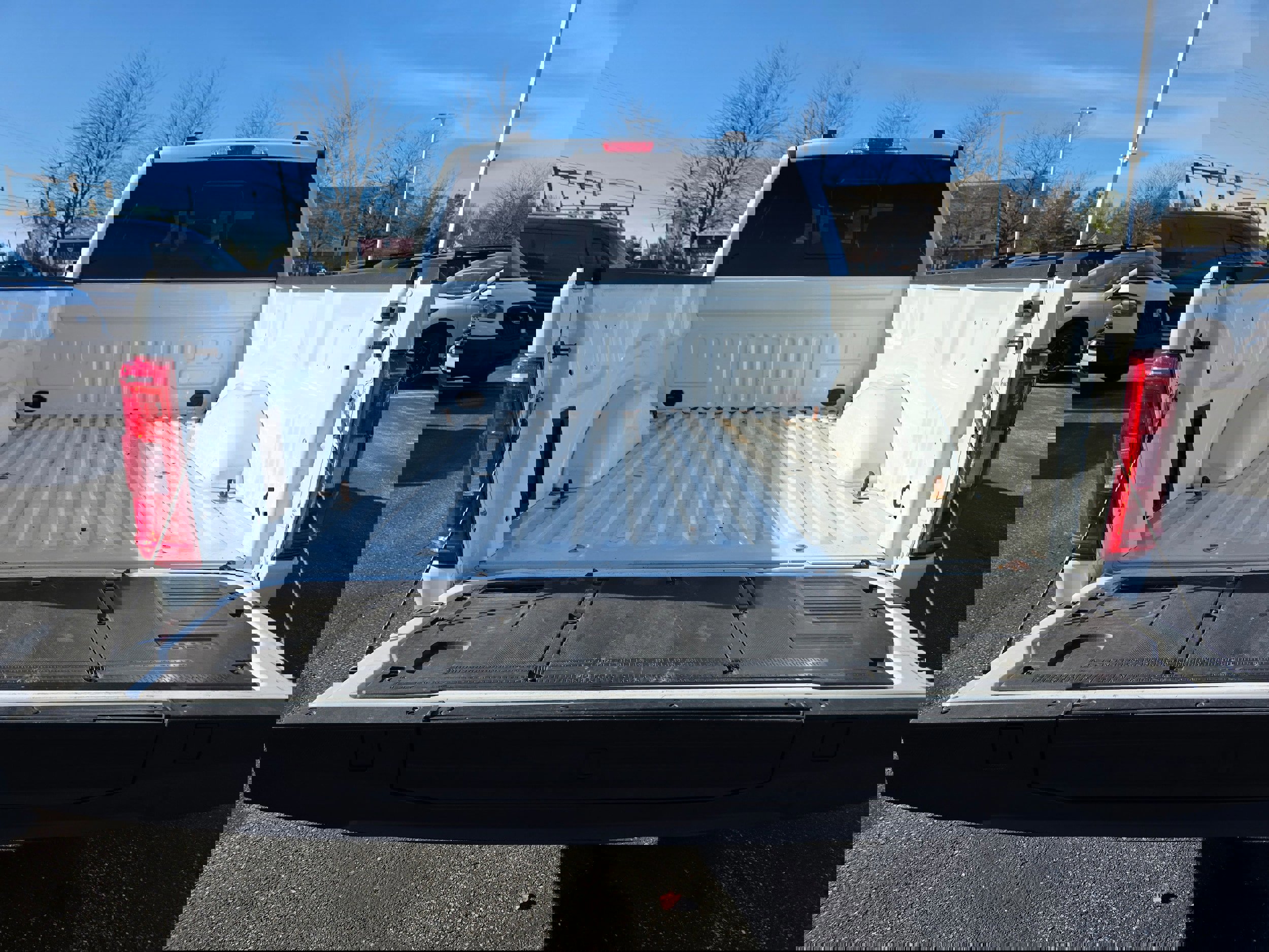 Certified 2021 Ford F150 XLT w/ Equipment Group 302A High image 7