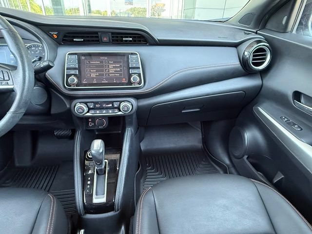 Used 2020 Nissan Kicks SR w/ SR Premium Package FWD image 22