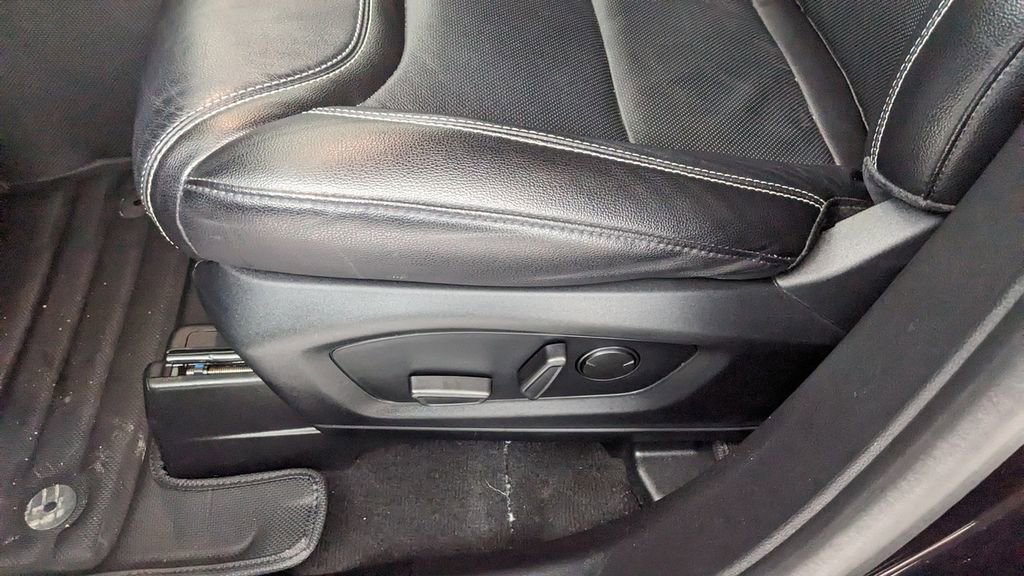 Certified 2022 Ford Explorer ST image 27