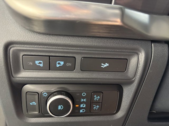 Certified 2023 Ford F150 Lariat w/ Equipment Group 502A High image 26