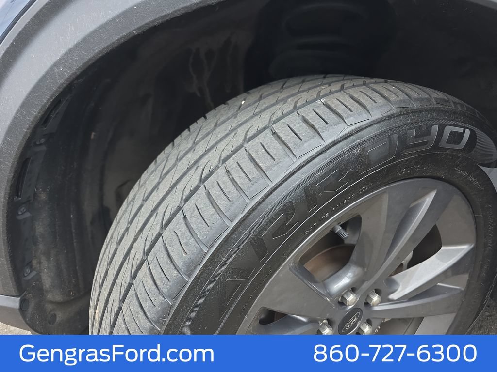 Certified 2021 Ford Explorer XLT w/ Equipment Group 202A AWD/4WD image 37