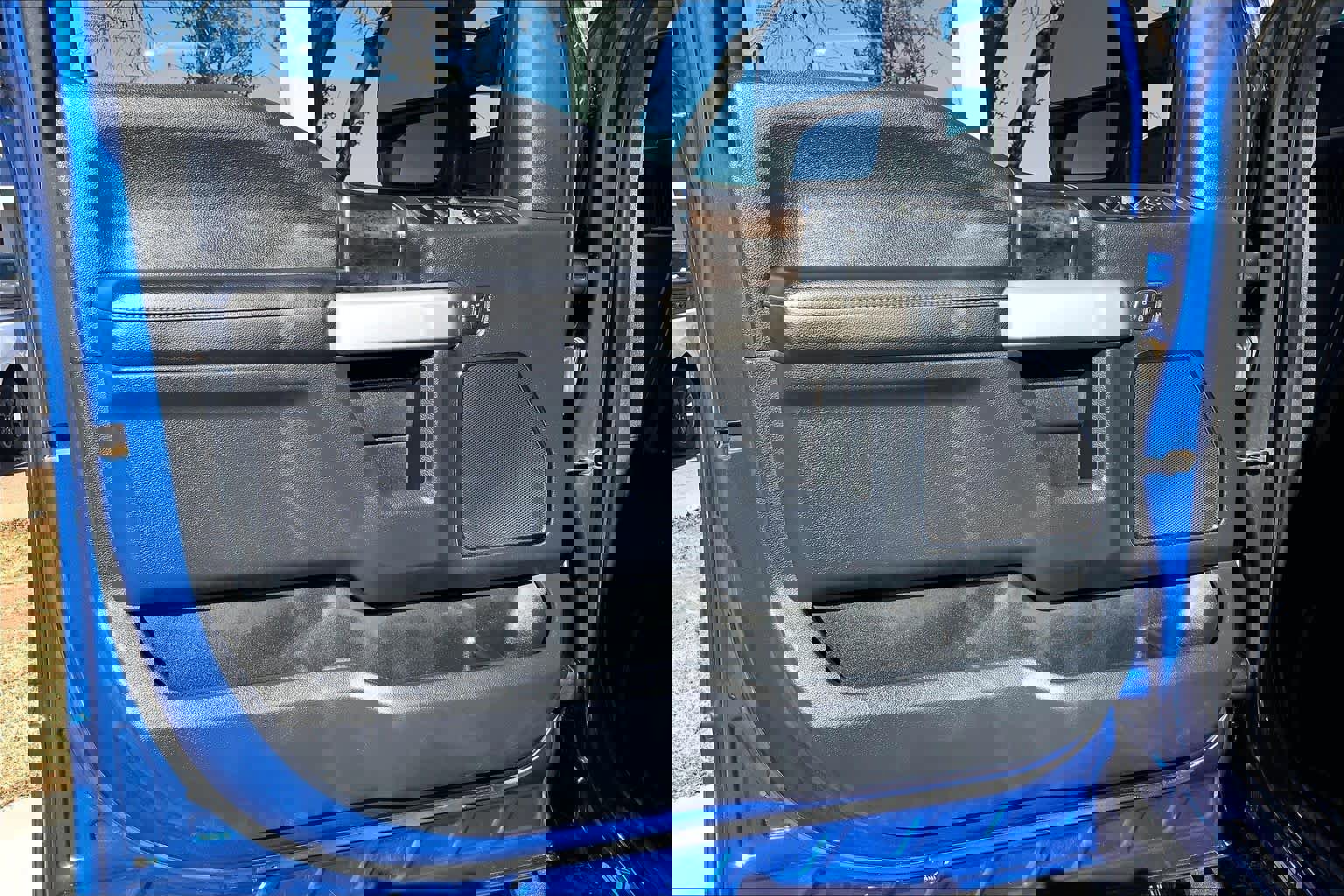 Certified 2022 Ford F350 Lariat w/ Tremor Off-Road Package image 21